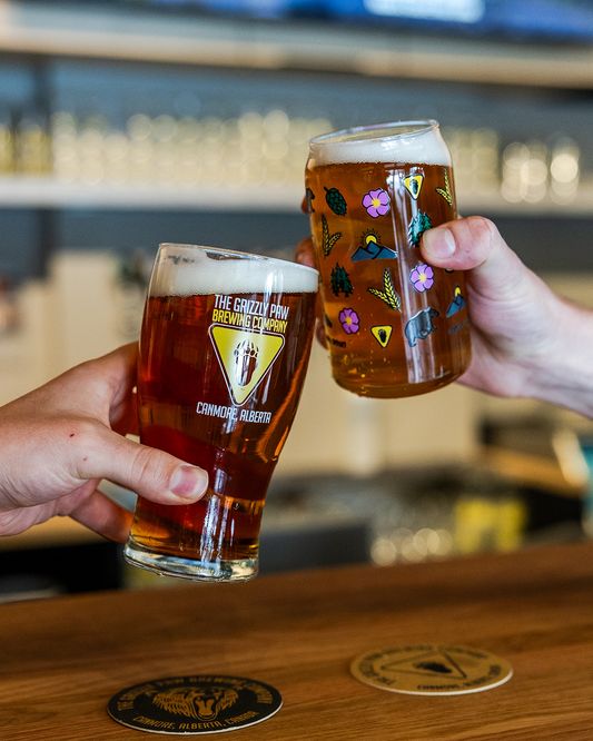 Tulip 20oz pint glass