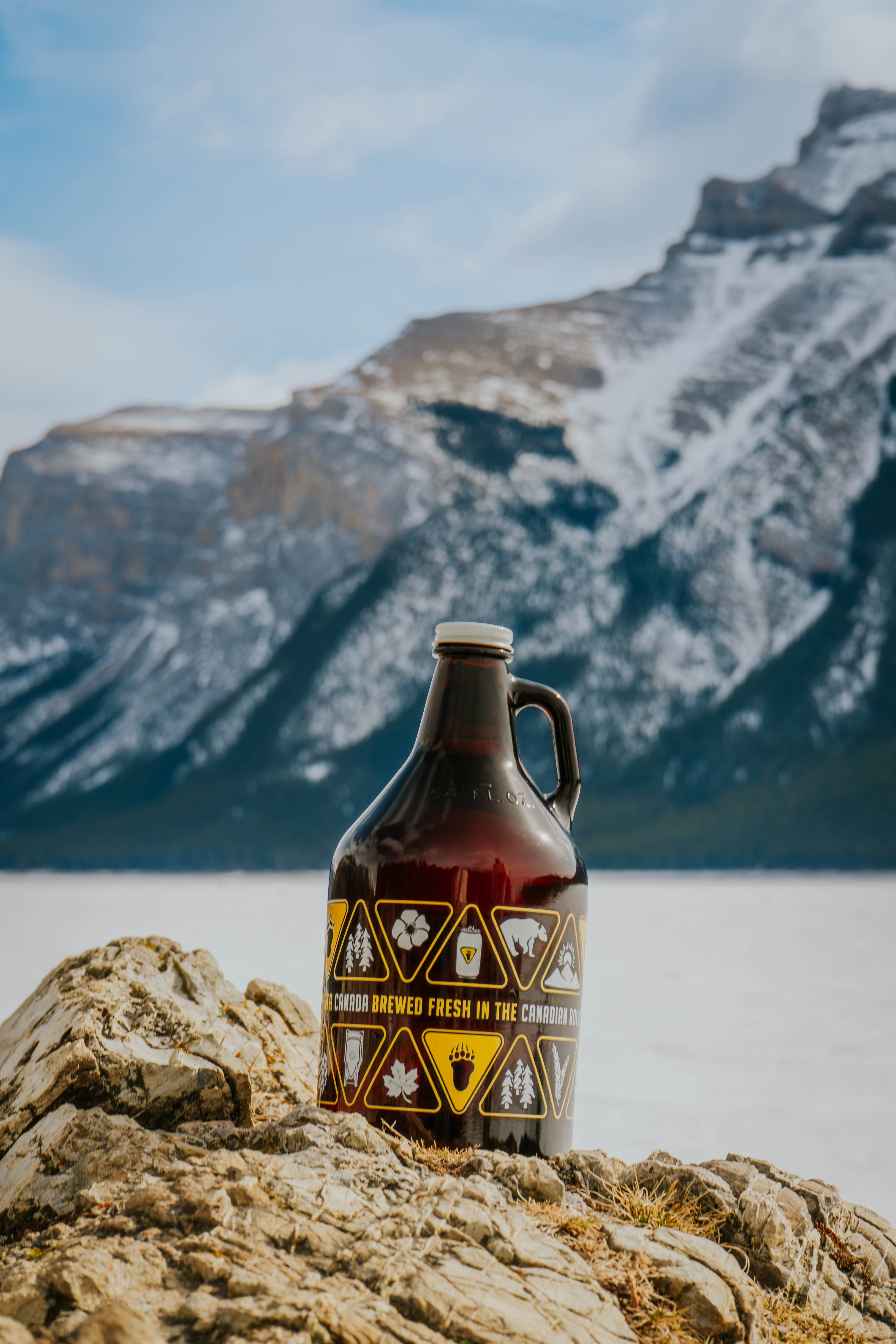 アンティーク雑貨 grizzly beer 64oz Amber Growler